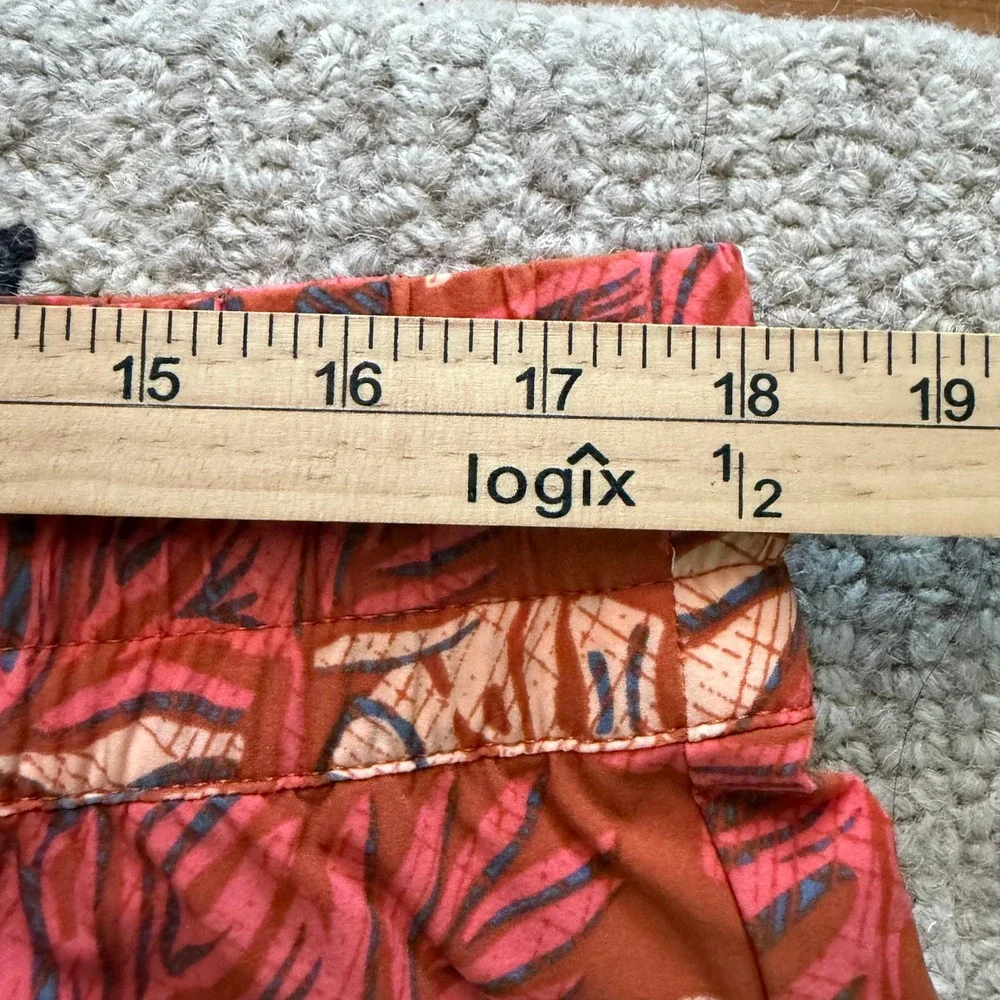 NWT Eddie Bauer Women's L Swim Board Shorts UPF‎ 50+ Tropical Leaf Print Rust